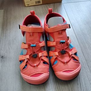 Keen kid's sandals,New